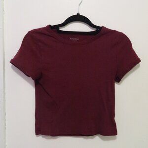 maroon crop top